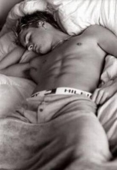 lucas scoot entrant de dormir